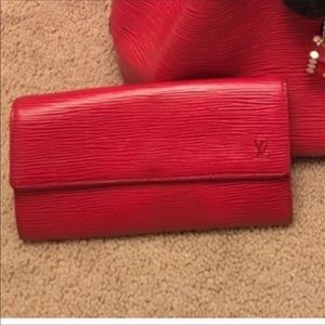 LV Red Epi Sarah Long Wallet